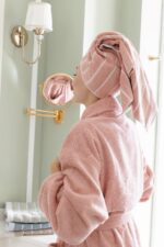 birlik1952 home1961 bukle banyo bornoz bathrobe robe bath turkish cotton hand towel set gift box hediye kutulu bornoz seti pamuklu el havlusu rose pembe pink