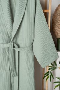 birlik1952 home1961 elmas petek pike banyo bornoz bathrobe robe bath turkish cotton hand towel set gift box hediye kutulu bornoz seti pamuklu el havlusu adaçayı sage green